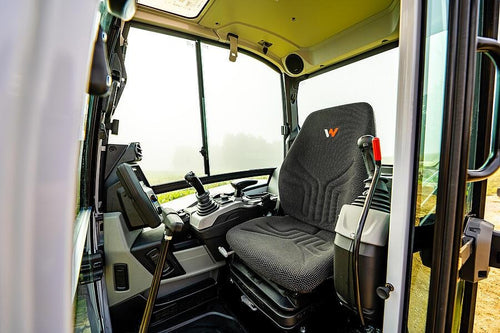 Mini Excavator 4.2T, Cabin
