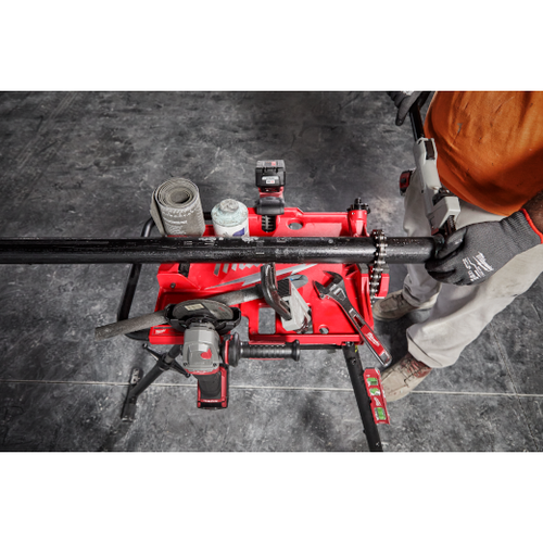 Milwaukee 6′ Leveling Tripod Chain Vise Rental
