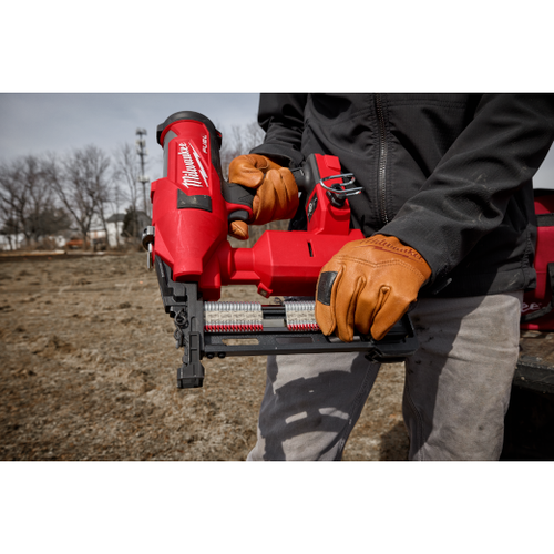 Milwaukee® 2 Inch 9 Gauge Galvanized Staples Milwaukee