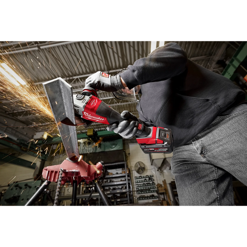 Milwaukee M18 FUEL™ 4-1/2-6 Braking Grinder, Paddle Switch Milwaukee