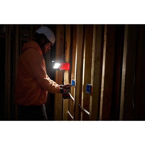 Milwaukee M18™ ROVER™ Clamping Flood Light Milwaukee