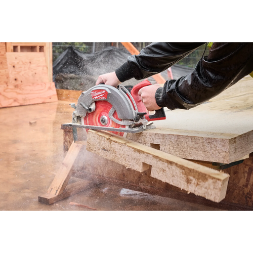 Milwaukee M18 FUEL™ 10-1/4 Rear Handle Circular Saw Milwaukee