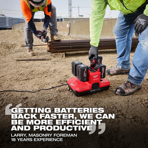 Milwaukee M18™ & M12™ Four Bay Simultaneous Super Charger w/ PACKOUT™ Compatibility Milwaukee