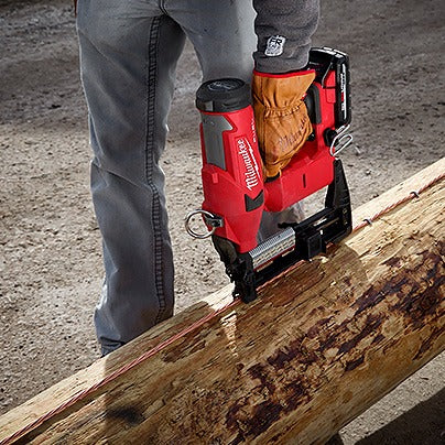 Milwaukee M18 FUEL™ Utility Fencing Stapler